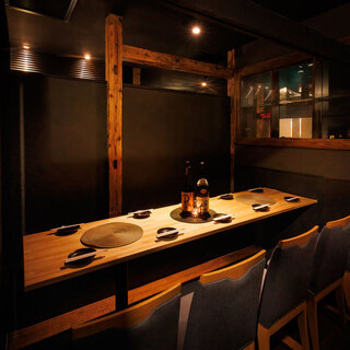 【くつろぎ個室】2名様～団体様までご利用可能・喫煙OK！