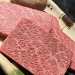 焼肉の名門すずき - 