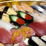 小僧寿し - 料理写真: