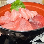 魚喰いの大間んぞく - 