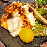 筥崎鳩太郎商店 - ラー油のポテトサラダ