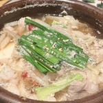 吟醸マグロ - プリプリ牛もつ煮