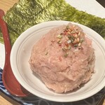 吟醸マグロ - キハダマグロ　ネギトロ梅水晶