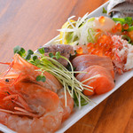 赤提灯酒場×ビストロ 恵比寿 喰家 ショッカー - 刺身盛り合わせ