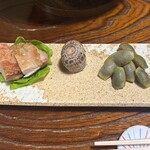 ぎをん縄手 とり安 - 鶏 モモ塩焼き(☆☆☆☆☆) 里芋煮(☆☆☆☆☆) 黒枝豆塩茹で(☆☆☆☆☆)