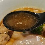 麺や而今 - スープが