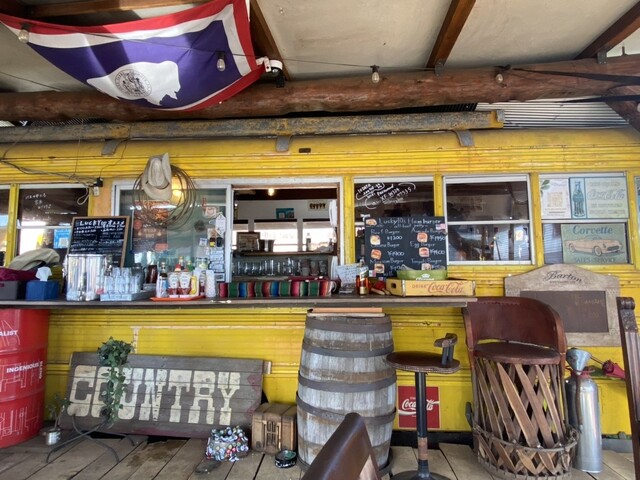 Cafe Bar Lucky10 （カフェバー ラッキーテン） - 芝山千代田