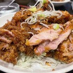 香港酒家 桂泉 - 油淋鶏。食べても食べても減らない