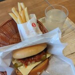 モスバーガー - 