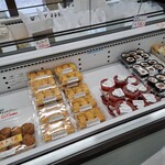 アウトレットスイーツ ロピア - 