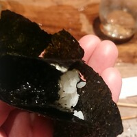 鳥茂 - キャビアの海苔巻き