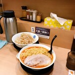 麺屋 美豚 - 