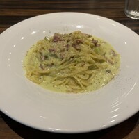 カレス - 