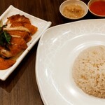 Five Star Hainanese Kampung Chicken Rice - チキンライス