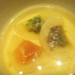 ラール・エ・ラ・マニエール - ヴァージョンUpしたトマトのコンソメwithラビオリ3種！