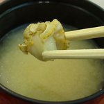 ホテルリブマックス札幌 - もみじ膳の味噌汁、中には小さなホタテの具