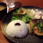 どんぐりこカフェ食堂 - きまぐれランチ