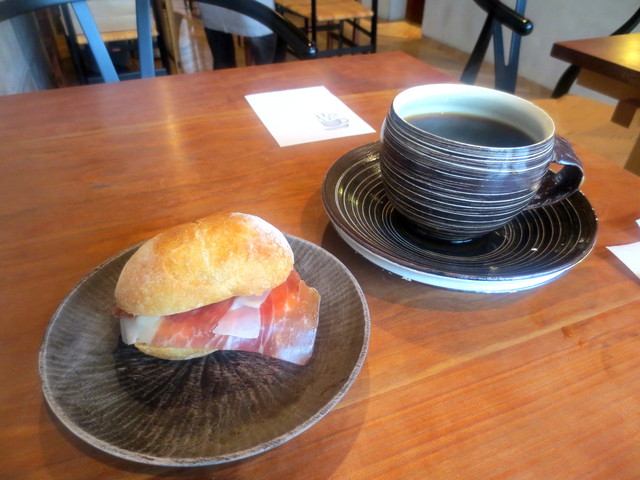 カフェ ブラディーポ Cafe Bradipo 芦屋川 カフェ 食べログ