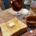 天然酵母の食パン専門店 つばめパン&Milk 名駅店 - 