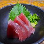 味処 まるたか - 本日の刺身（カツオ）