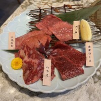 肉の匠 将泰庵  船橋本店 - 特選焼肉御膳のお肉、程良い厚みと大きさ、サシの入り方が綺麗でした