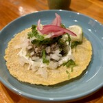 炭火串焼き 辻堂呑場 タイヨウ - 4. スモークオイルサーディン&クリームチーズ