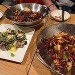 個室中華バル 食べ放題 吉祥餃子や - 