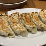 個室中華バル 食べ放題 吉祥餃子や - 