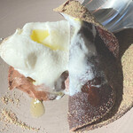 CYCLE by Mauro Colagreco - チョコレート、ローズマリー、オリーブオイル