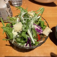 大山鶏と鮮魚 居酒屋 まいか - 彩り～irodori～コース大山鶏を存分に楽しめるお手軽コース
                    【冷菜】彩り野菜のシーザーサラダ