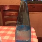 マリノ - ガス入ウォーター（重くて苦い感じです…これをイタリア人は好んで飲むの？）