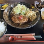 時代屋 ルフラン - 煮込みハンバーグ定食