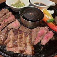 馬刺しと焼き鳥 グルマン三年坂 - 