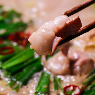 【秋冬限定】寒い季節にぴったりのもつ鍋3種が登場！