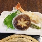 そば打ち幸甚 - 天ぷらアップ