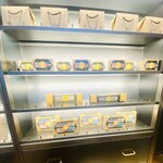 ル・ショコラ・アラン・デュカス - クリスマス限定ショコラは入荷したてなので、いまはまだ在庫あり