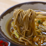 立ち喰いそばうどん 松石 - 肉カレーそば@税込780円