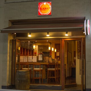 キッチン アンド バー・プラネット_1