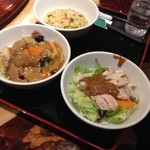 神田　天府 - 連れの4点セット。レバニラ遅延中。