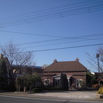 たねや 守山玻璃絵館 - 道路沿いから見た玻璃絵館