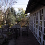 たねや 守山玻璃絵館 - テラス席…さすがにこの時期は寒くて(-_-;)