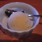 たねや 守山玻璃絵館 - 仕上げはコレ！！