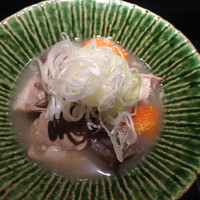 うしごろ 貫 恵比寿本店 - 塩モツ煮込み