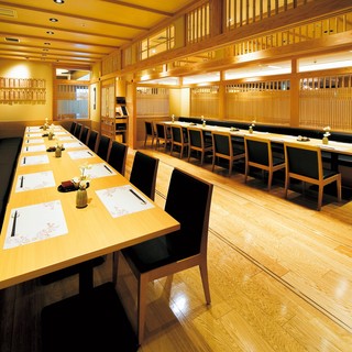 最大32名様まで可能な1フロア貸切。同窓会や記念日、宴会などの催しものなどに！