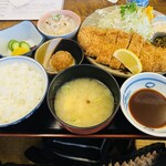 とんかつ都美多 - 