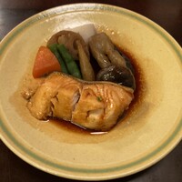 ざくろ 銀座店 - 銀鱈と季節野菜煮付