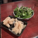 第3酒場 - 塩昆布ピーマン、ガリ＆らっきょう