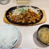 鉄板ホルモン 蟻月 東京駅店