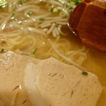 宮廷飯店 - 焼き豚ラーメン♪