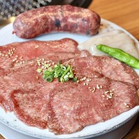 YAKINIKU 安萬LABO - 生タン、てっちゃん、超生タンソーセージ